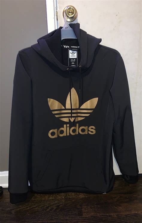 adidas hoodie schwarz mit glanz|Schwarze Hoodies .